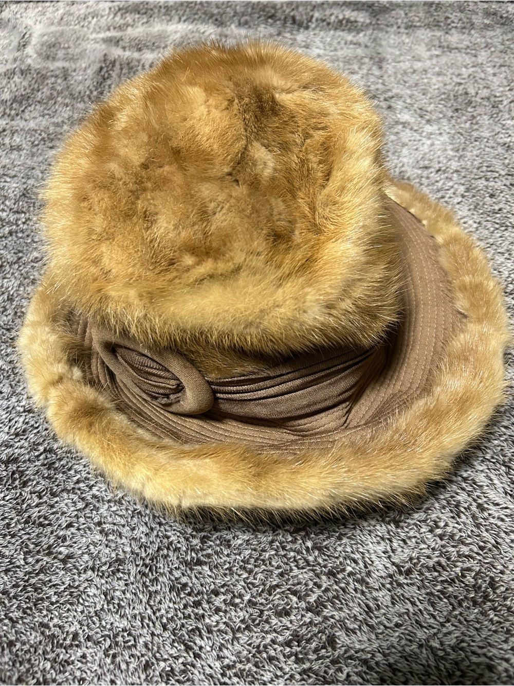 VTG Fur Hat